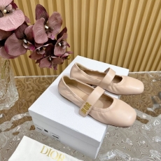 Christian Dior Low Shoes